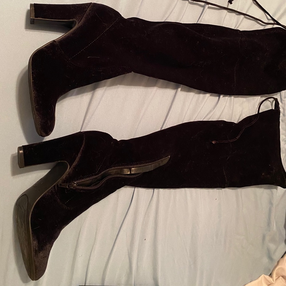 UNISA Over the knee black block heel boots